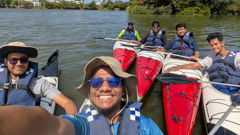 SEZ Adventure Club Takes on Kayaking in the City